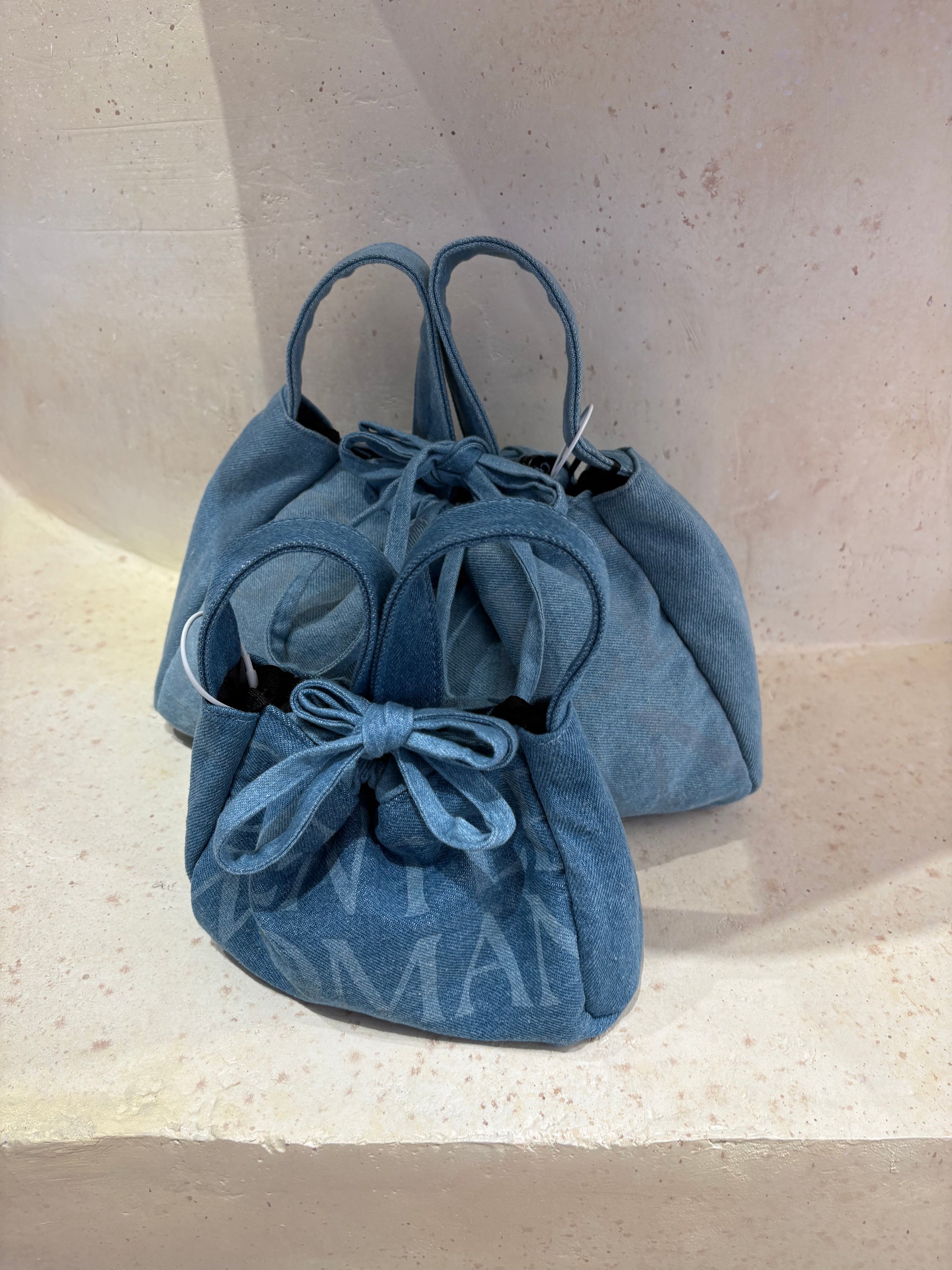 泰國代購! Gentlewoman 牛仔 餃子袋