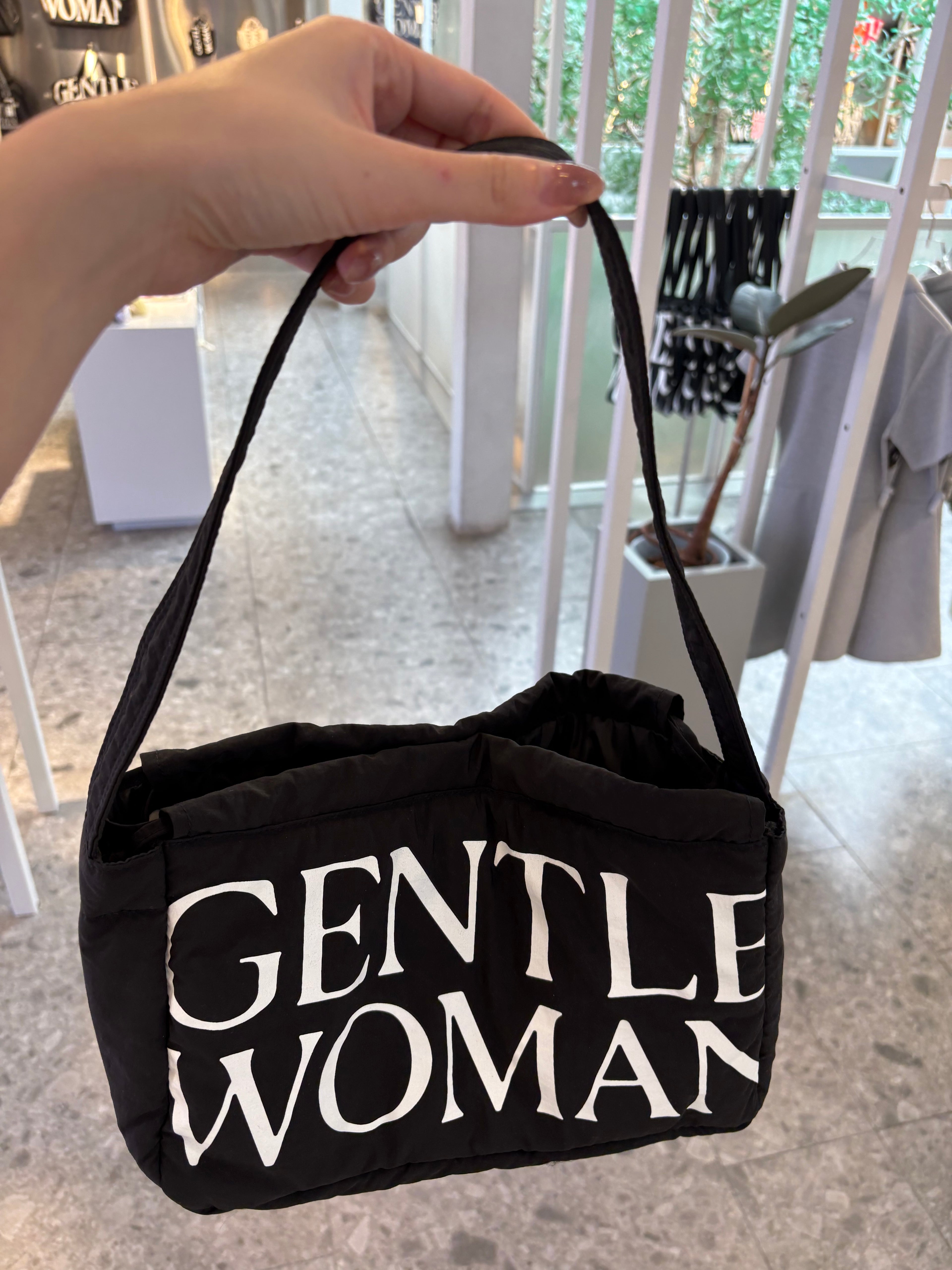 🇹🇭 泰國連線 Gentlewoman 餃子袋