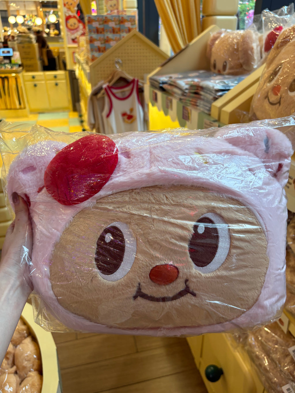泰國代購! Butter Bear 攬枕 30x39cm