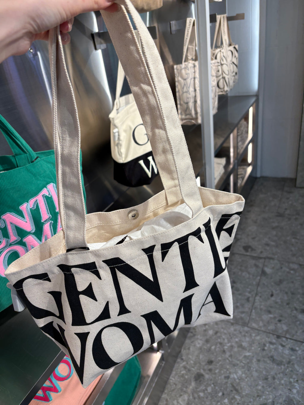 Gentlewoman 長帶磁石扣 Tote Bag